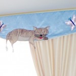 Детские шторы с кошками на ламбрекене